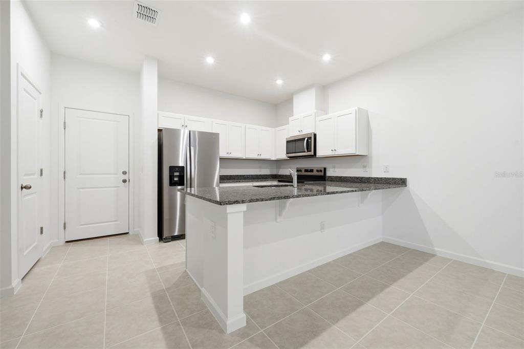 132 Royal Rnch Road Groveland, FL 34715 - Photo 10 of 47