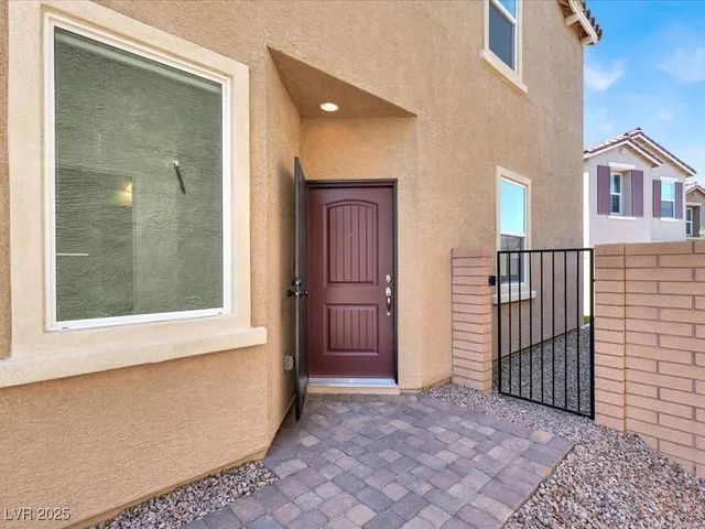 $425,000 | 416 Desert Cadence Street, Henderson, NV 89011