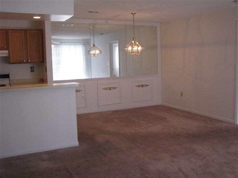 310 Timber Ridge Drive, Unit 3 Newport, KY 41071 - Photo 9 of 13