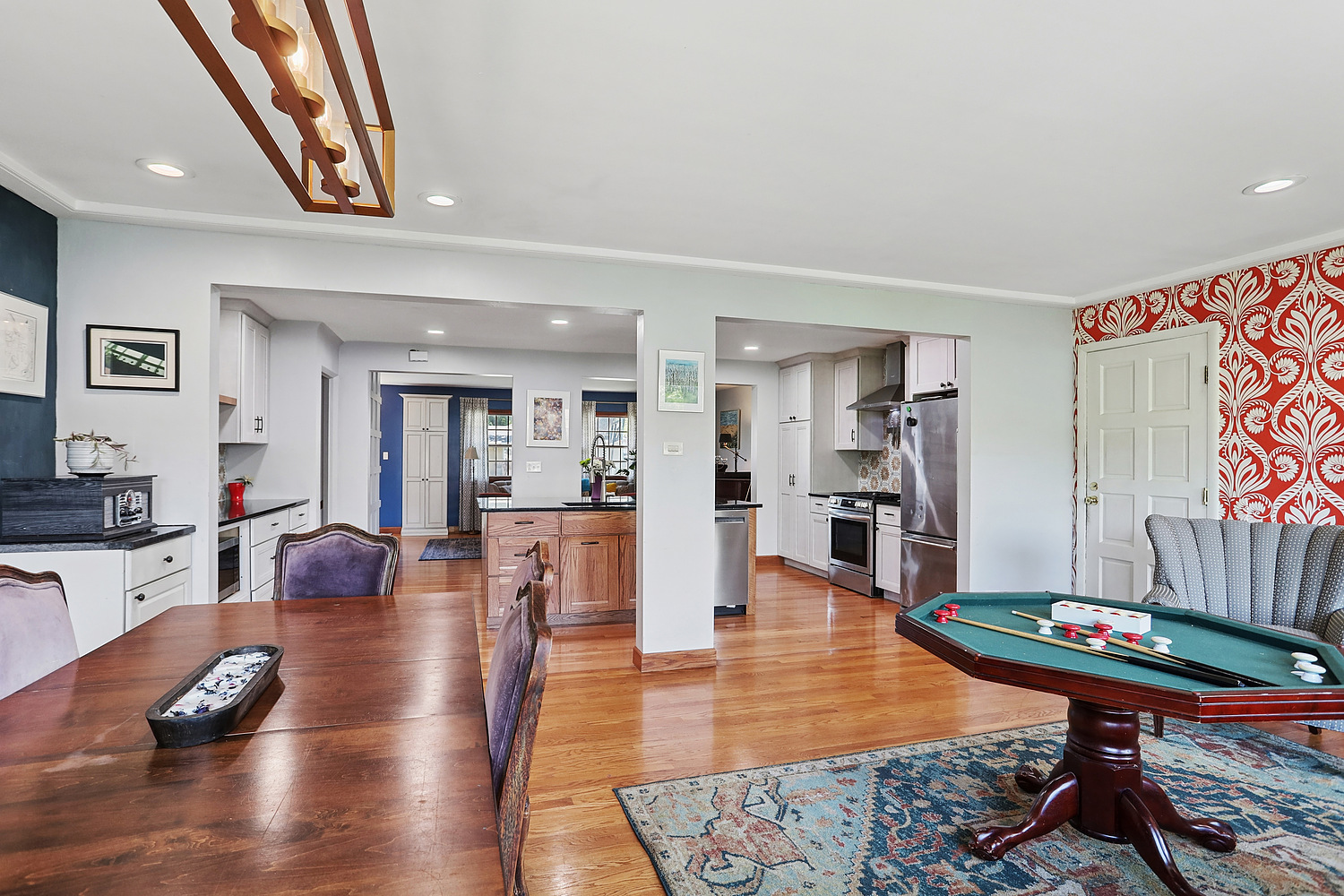 523 Winchester Road Chicago Heights, IL 60411 - Photo 3 of 26 Gallery Image 3