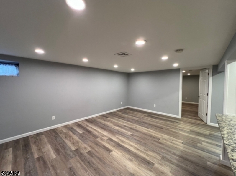 2089 Galloping Hill Road, Unit 1 Union, NJ 07083 - Photo 21 of 24