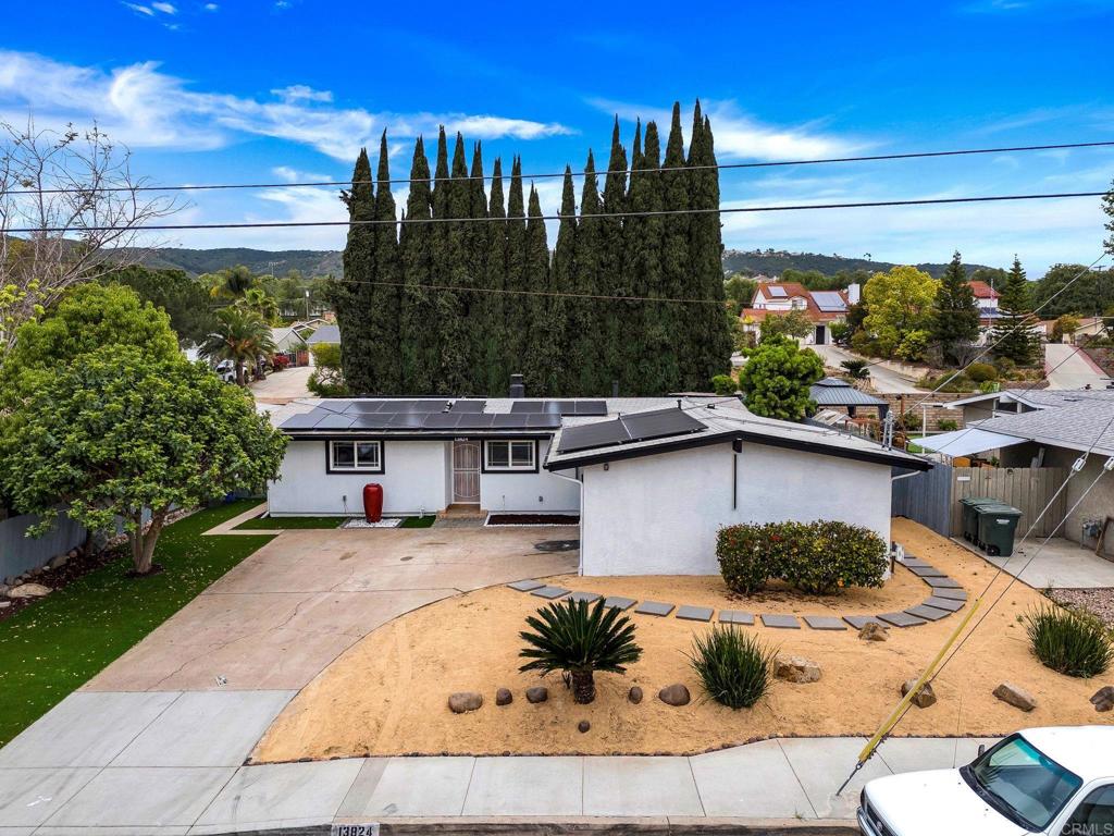 13824 Powers Road Poway, CA 92064 - Photo 10 of 40
