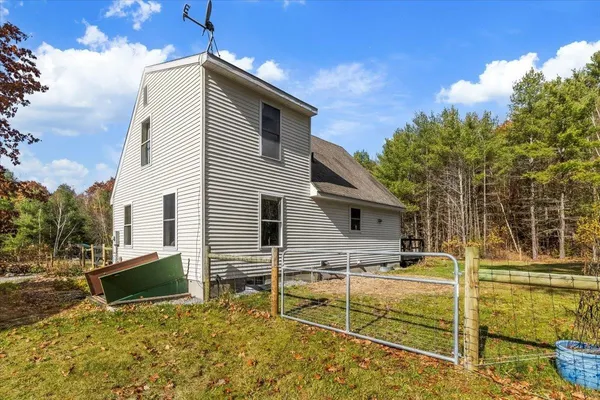 $449,000 | 102 McCormick Lane, Sunderland, VT 05250