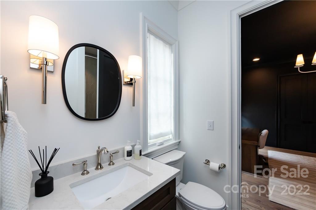 1700 Sterling Road Charlotte, NC 28209 - Photo 14 of 32 Gallery Image 14