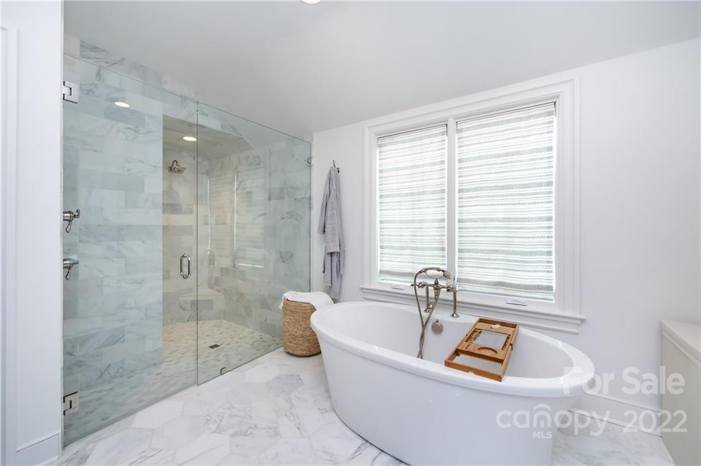 1700 Sterling Road Charlotte, NC 28209 - Photo 21 of 32 Gallery Image 21