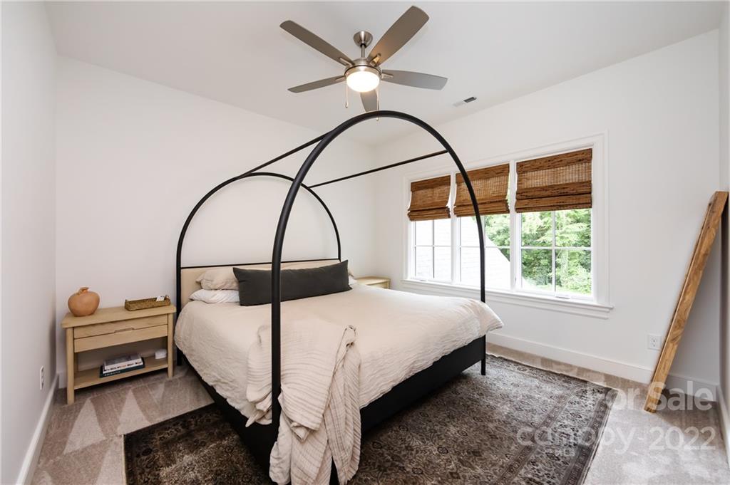 1700 Sterling Road Charlotte, NC 28209 - Photo 26 of 32 Gallery Image 26