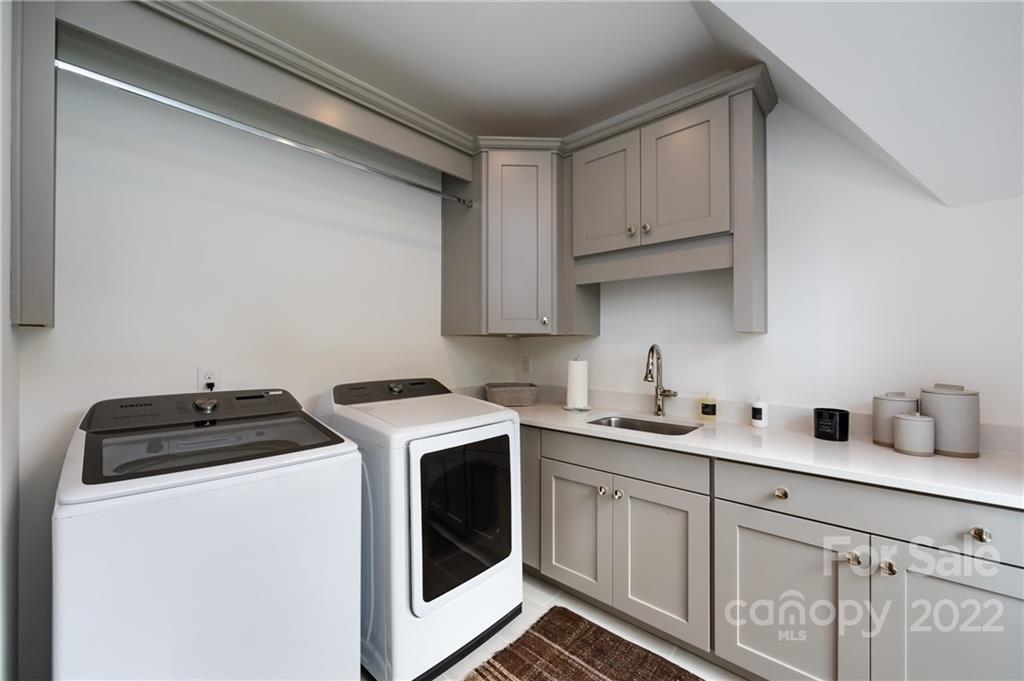 1700 Sterling Road Charlotte, NC 28209 - Photo 27 of 32 Gallery Image 27