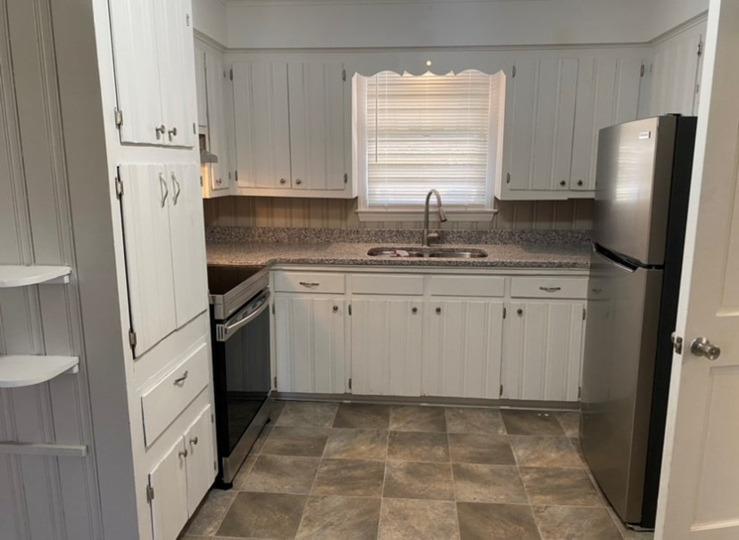1308 Manning Road Sumter, SC 29150 - Photo 8 of 20 Gallery Image 8