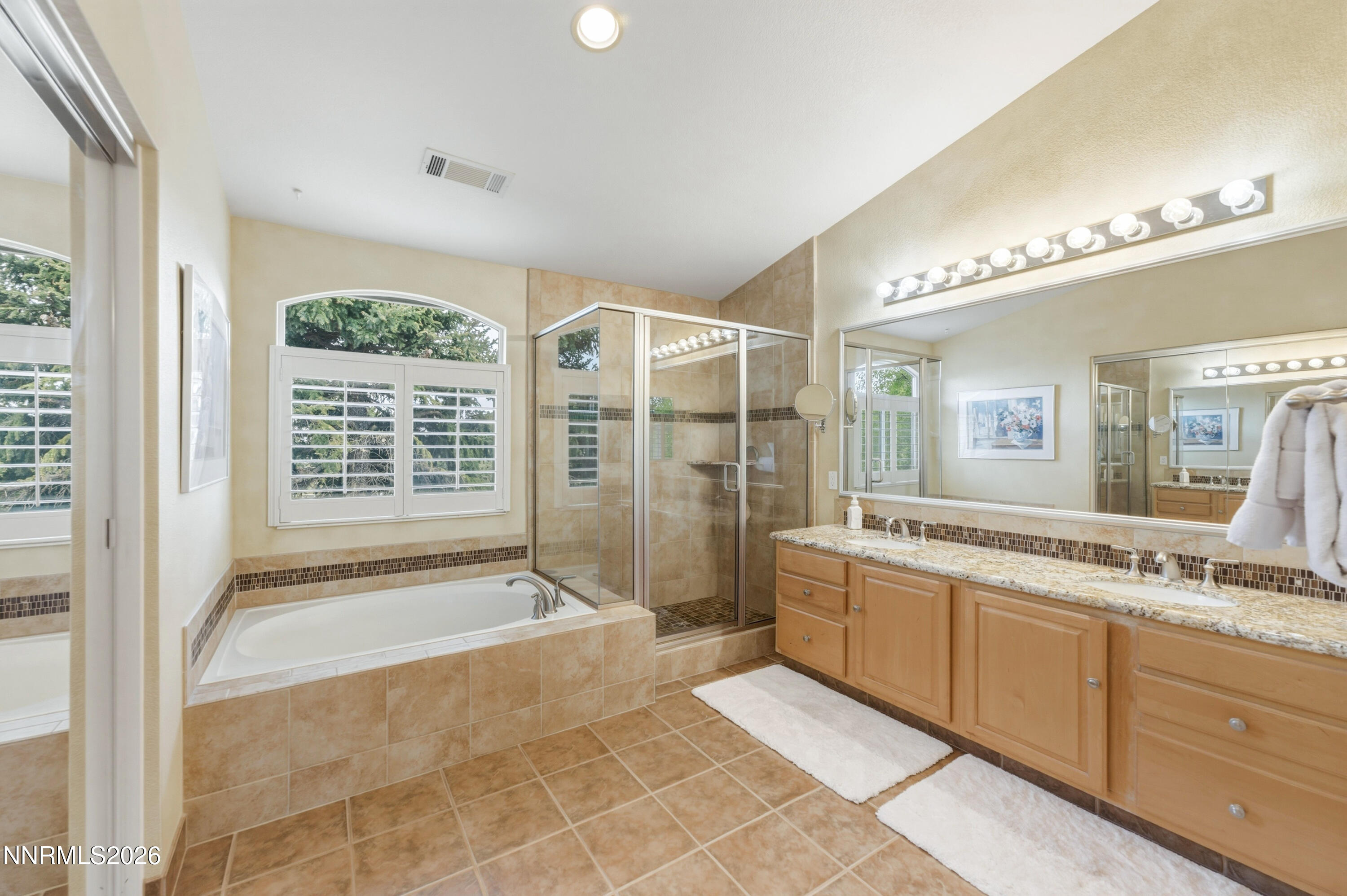 3775 Vancouver Drive Reno, NV 89511 - Photo 16 of 33 VC-1045