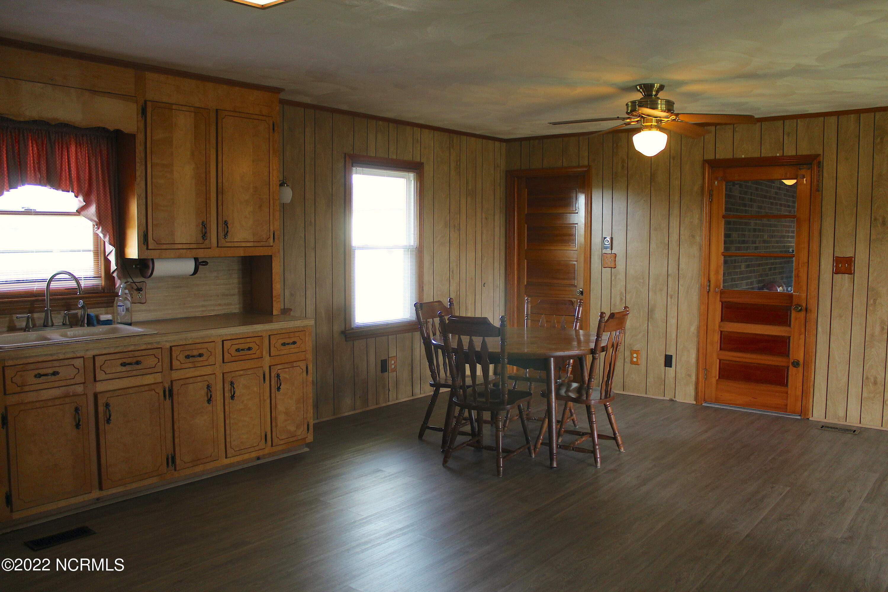 458 Swamp Road Hertford, NC 27944 - Photo 8 of 33 IMG_1770