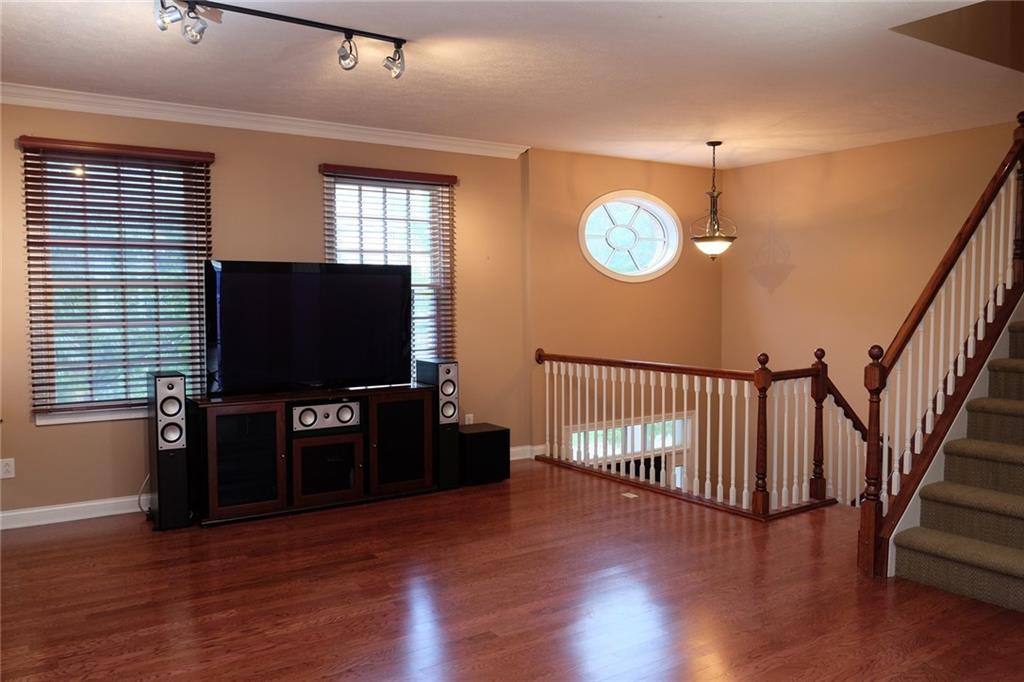 12764 Edgemont Way Carmel, IN 46032 - Photo 2 of 24