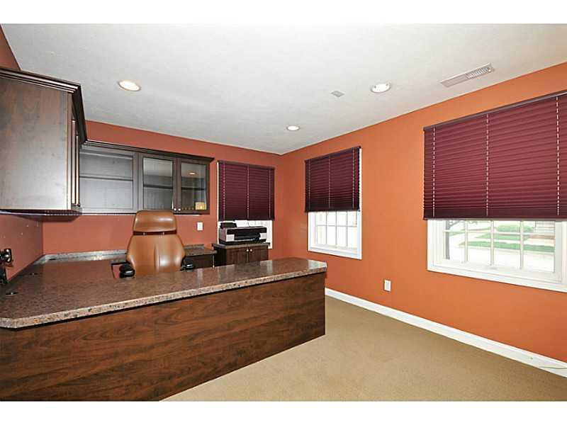 12764 Edgemont Way Carmel, IN 46032 - Photo 18 of 24