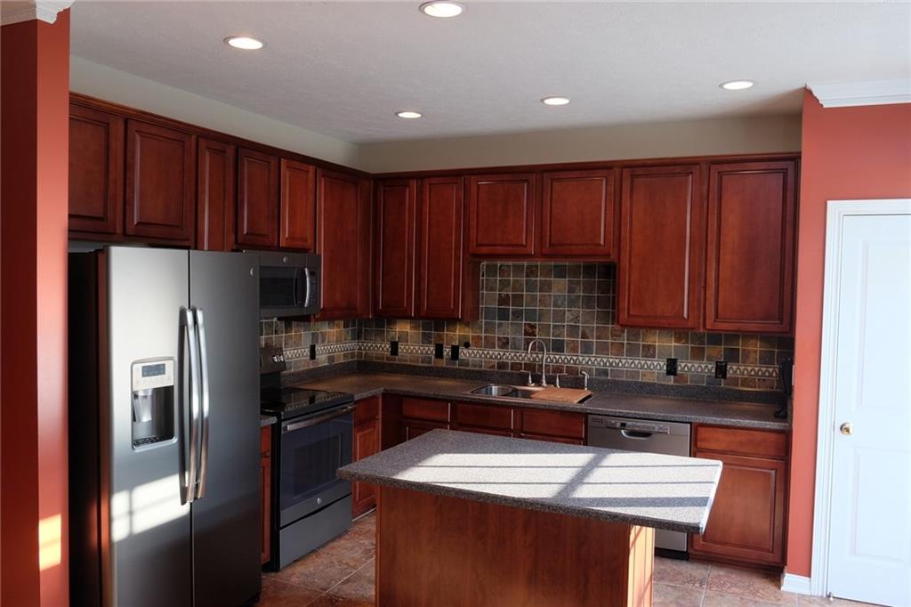 12764 Edgemont Way Carmel, IN 46032 - Photo 7 of 24