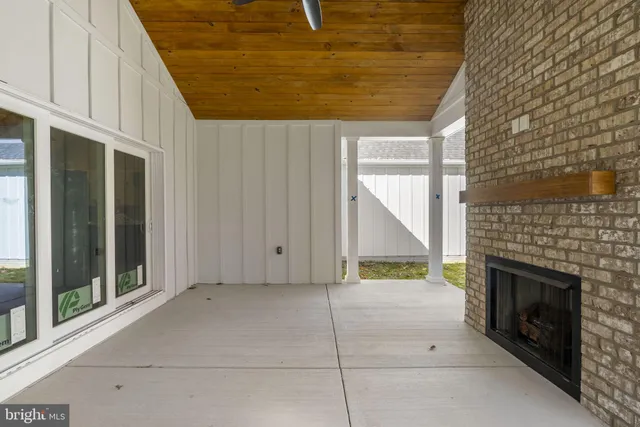 $1,199,999 | 17 Mistletoe Lane, Shepherdstown, WV 25443