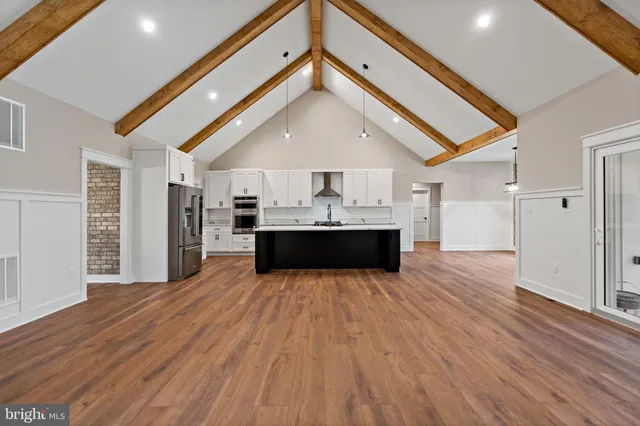 $1,199,999 | Mistletoe Lane, Shepherdstown, WV 25443