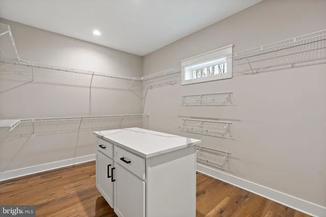 $1,199,999 | 17 Mistletoe Lane, Shepherdstown, WV 25443