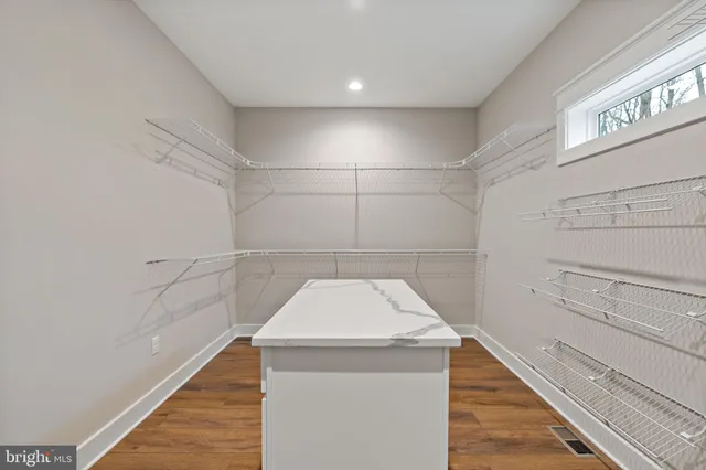 $1,199,999 | Mistletoe Lane, Shepherdstown, WV 25443