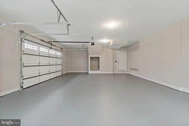 $1,199,999 | Mistletoe Lane, Shepherdstown, WV 25443