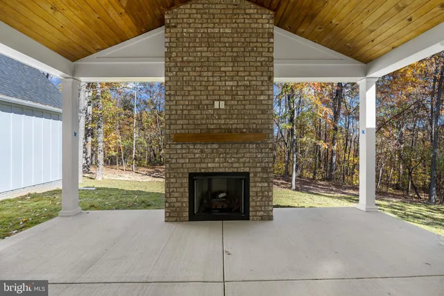 $1,199,999 | Mistletoe Lane, Shepherdstown, WV 25443