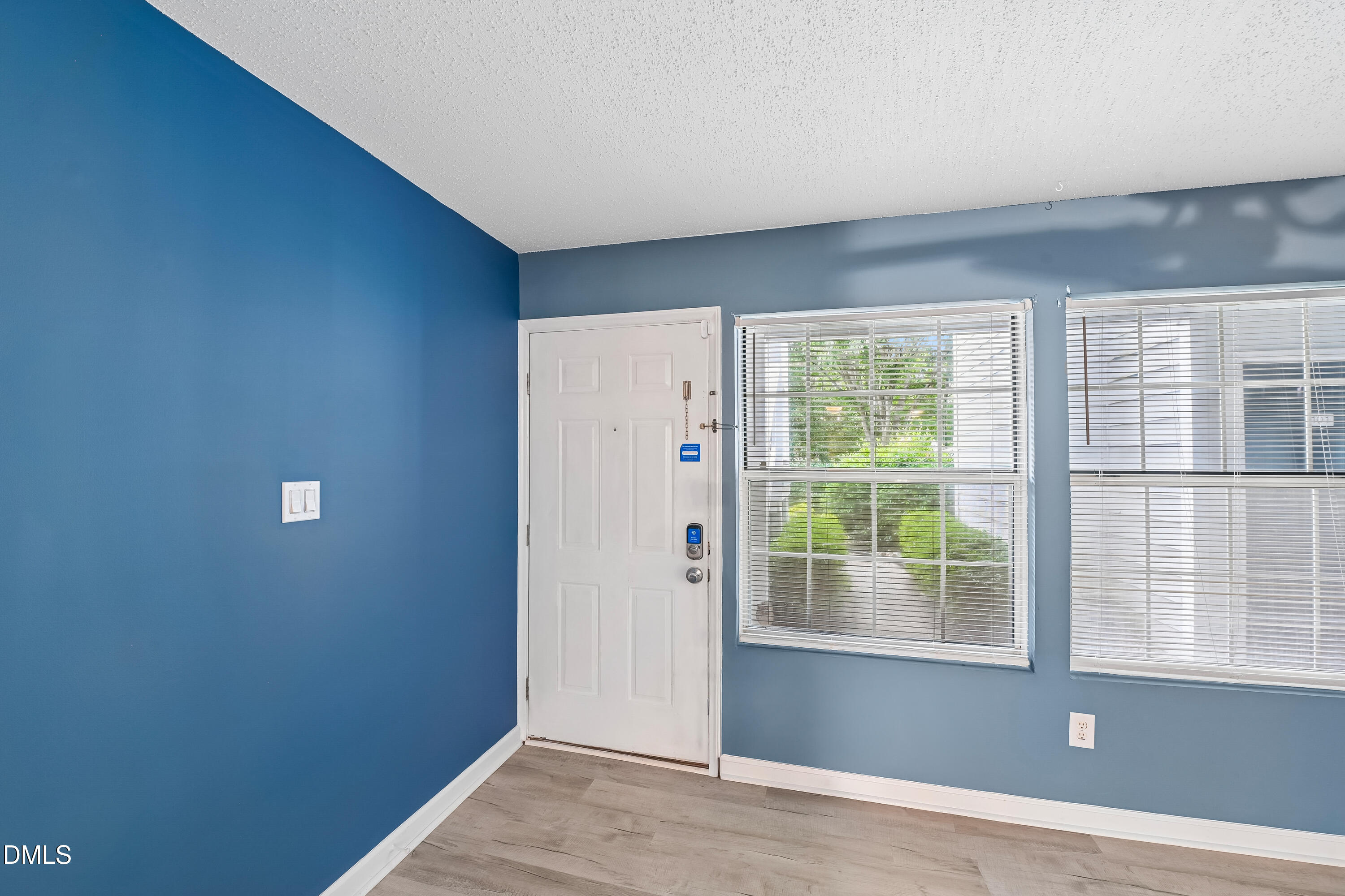 4900 Avenida Del Sol Drive, Unit 102 Raleigh, NC 27616 - Photo 17 of 27