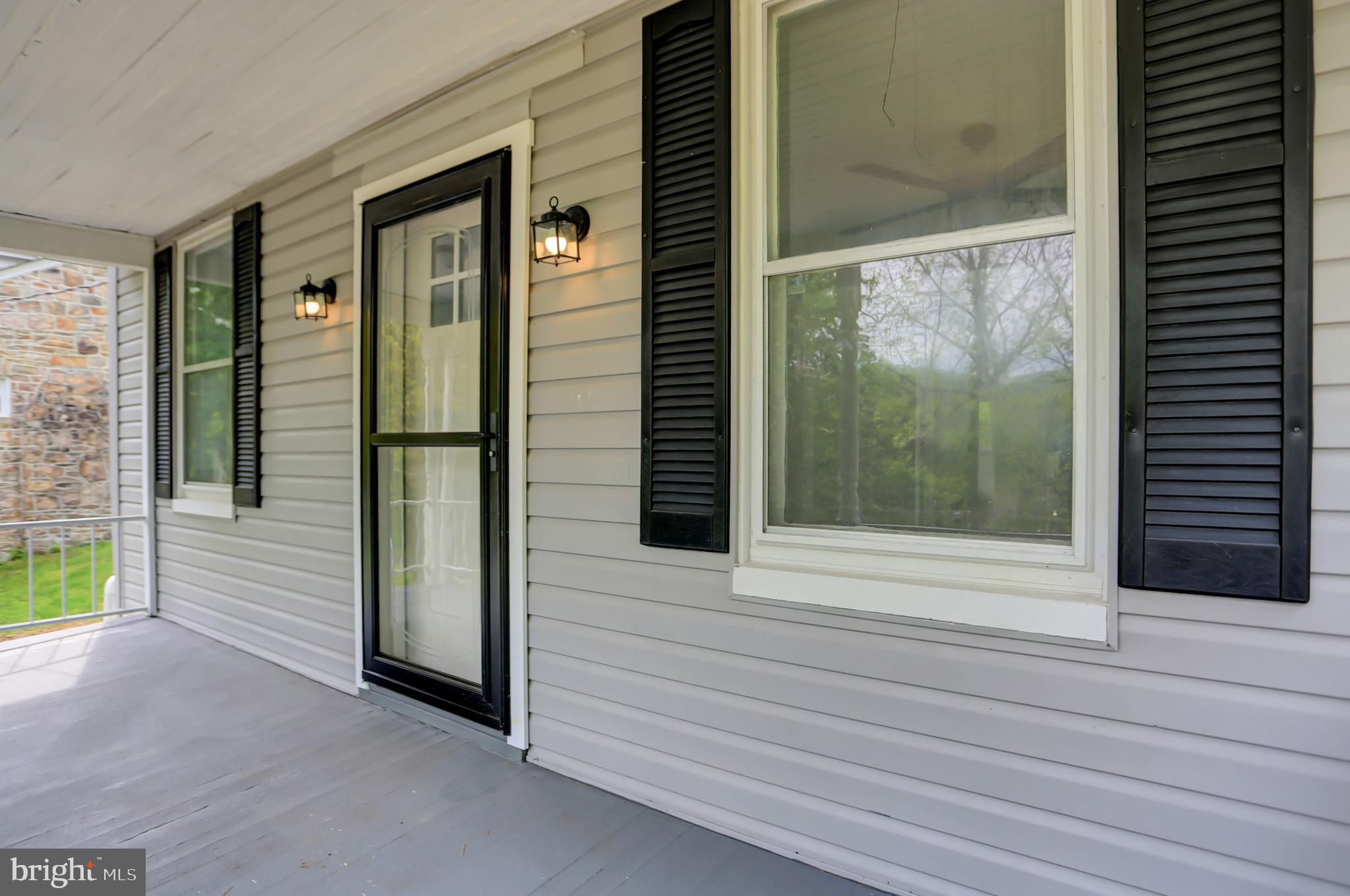 8240 Lincoln Way East Fayetteville, PA 17222 - Photo 5 of 39