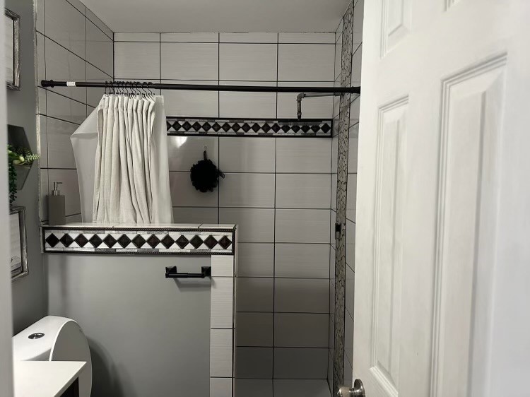 919 Sam Houston Street Liberty, TX 77575 - Photo 7 of 8