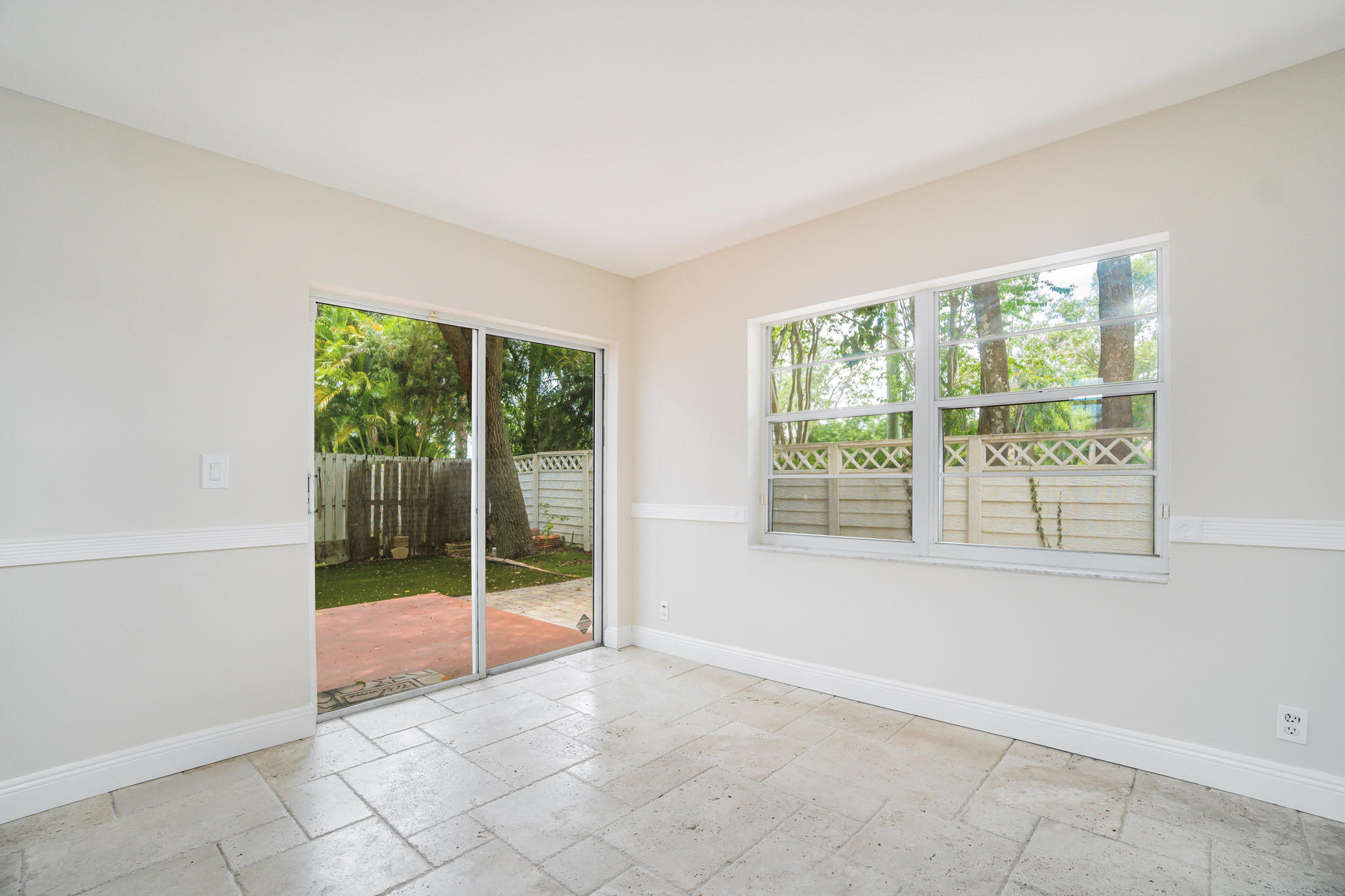 10670 Palm Spring Drive Boca Raton, FL 33428 - Photo 15 of 42 RX-10547240 (15)