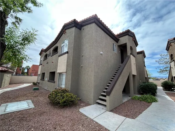 $1,350 | 9000 South Las Vegas Boulevard, Unit 2047, Las Vegas, NV 89123