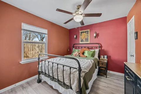 $249,000 | 2345 Brothers Street, Fort Worth, TX 76106