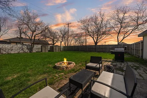 $249,000 | 2345 Brothers Street, Fort Worth, TX 76106