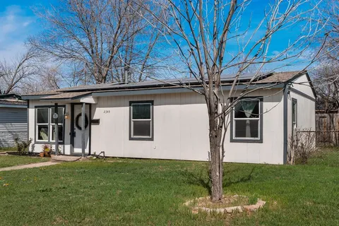 $249,000 | 2345 Brothers Street, Fort Worth, TX 76106
