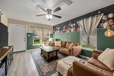 $249,000 | 2345 Brothers Street, Fort Worth, TX 76106