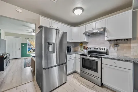 $249,000 | 2345 Brothers Street, Fort Worth, TX 76106