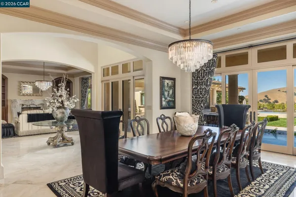 $12,300,000 | 940 Eagle Ridge Drive, Danville, CA 94506