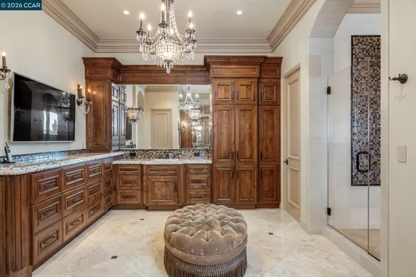 $12,300,000 | 940 Eagle Ridge Drive, Danville, CA 94506