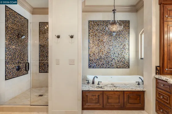 $12,300,000 | 940 Eagle Ridge Drive, Danville, CA 94506