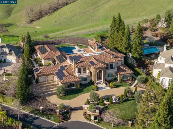 $12,300,000 | 940 Eagle Ridge Drive, Danville, CA 94506