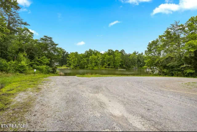 $245,000 | 934 Holly Glen Road, Decatur, TN 37322