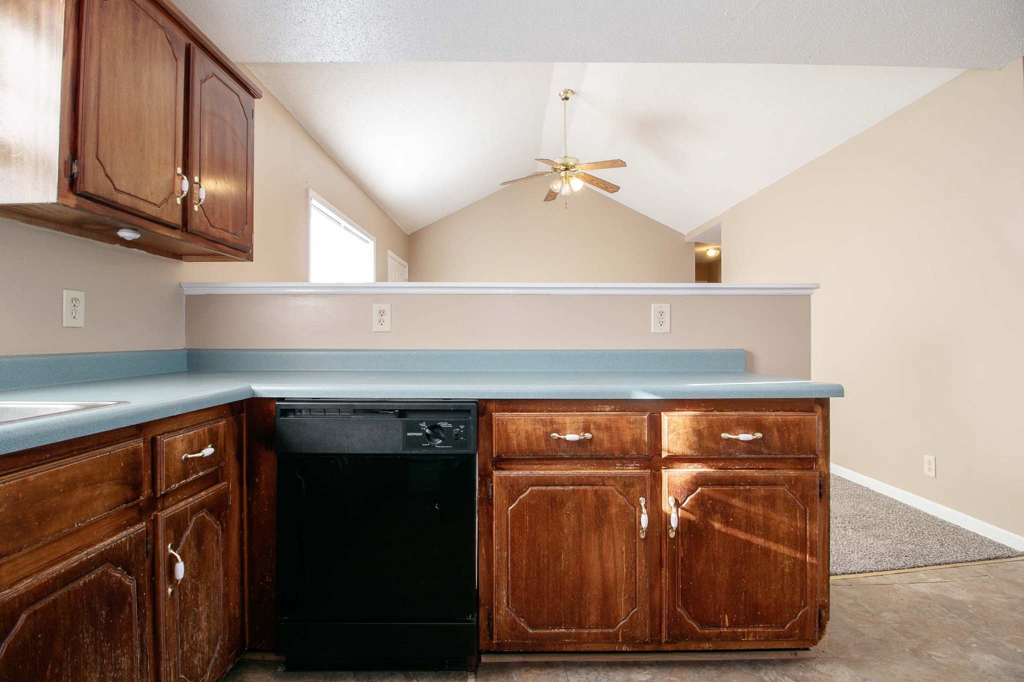 1945 Timberline Circle Oak Grove, KY 42262 - Photo 11 of 31