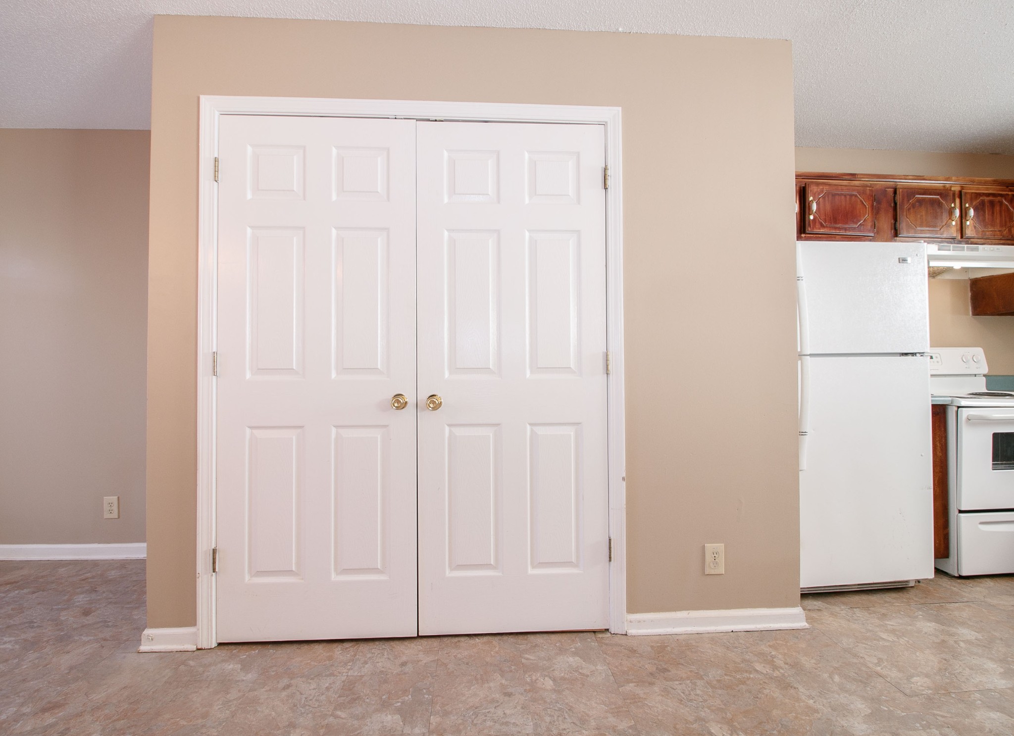 1945 Timberline Circle Oak Grove, KY 42262 - Photo 12 of 31