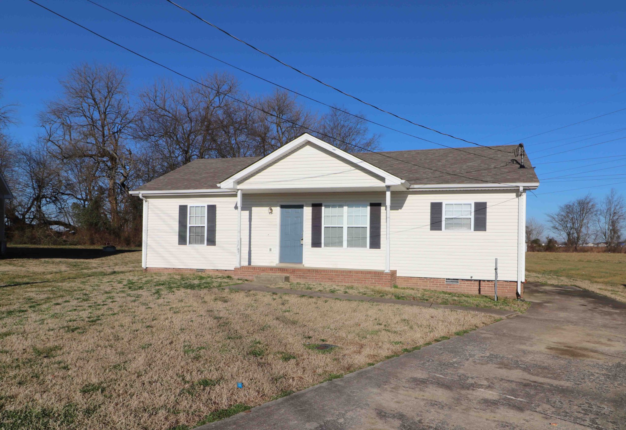 1945 Timberline Circle Oak Grove, KY 42262 - Photo 2 of 31
