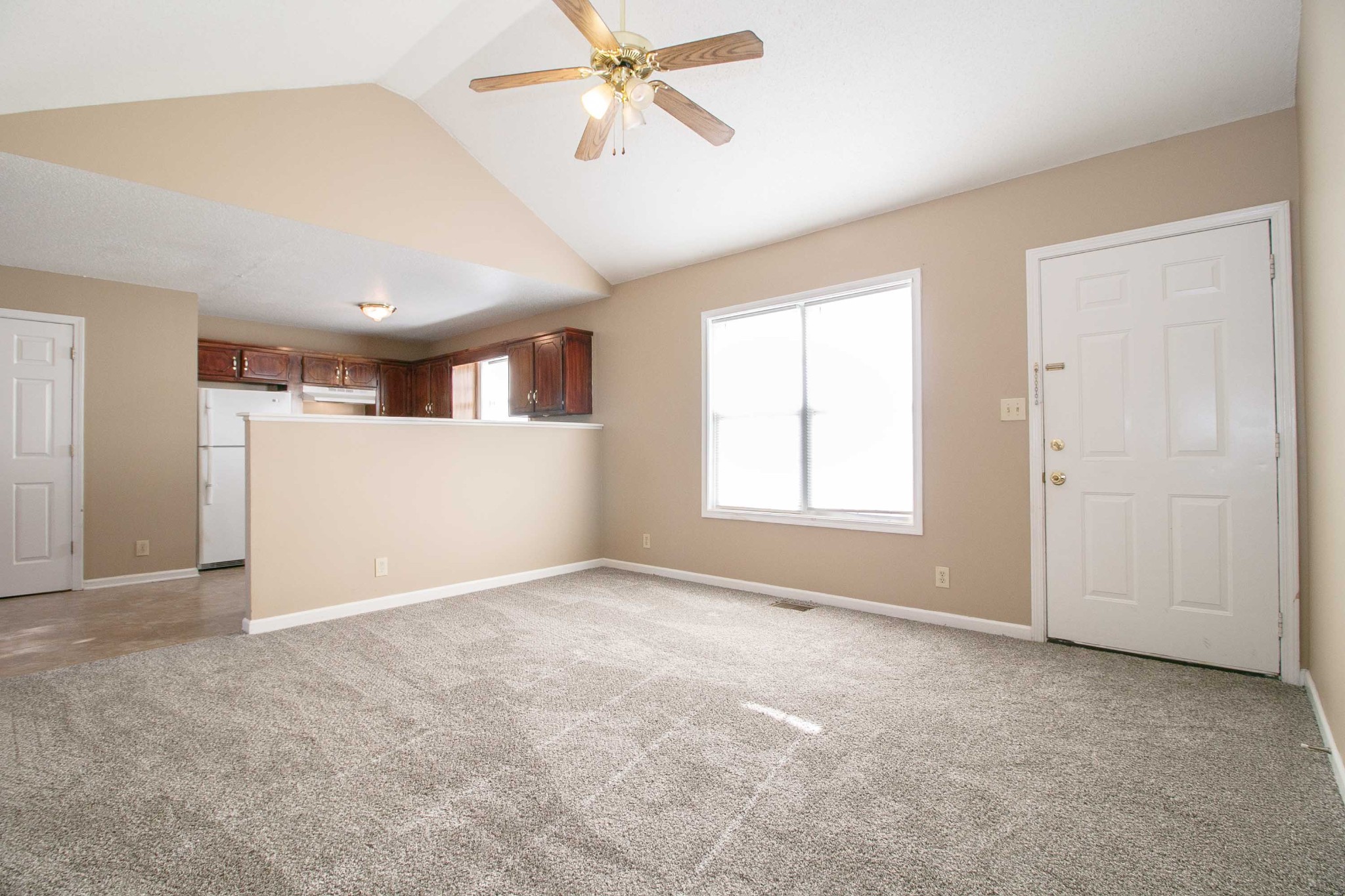 1945 Timberline Circle Oak Grove, KY 42262 - Photo 7 of 31