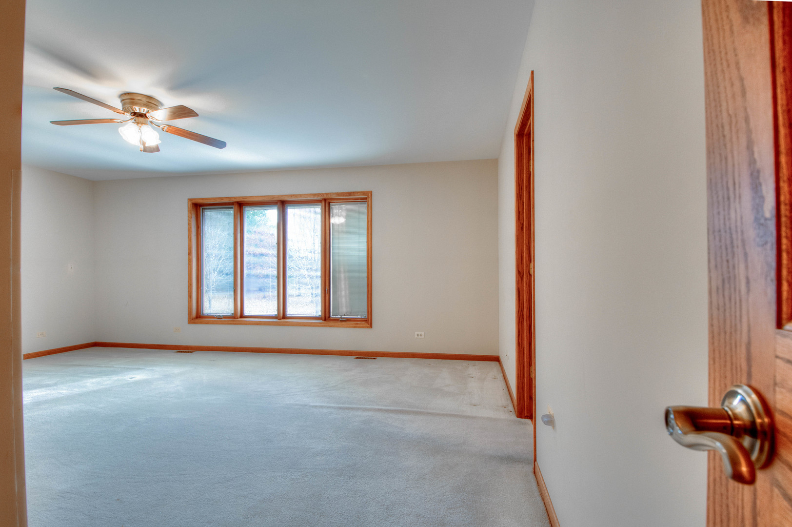 20501 Hebron Road Harvard, IL 60033 - Photo 22 of 49 a view of an empty room with windows