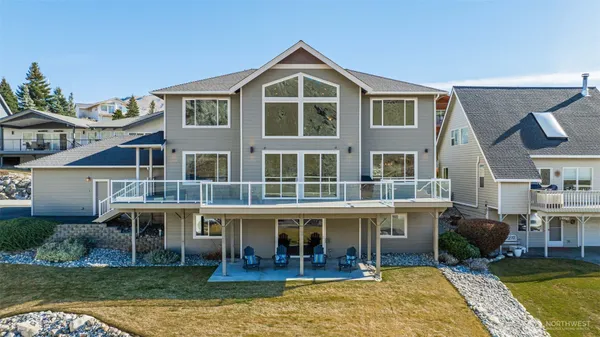 $1,249,000 | 540 Lake Front Drive, Orondo, WA 98843