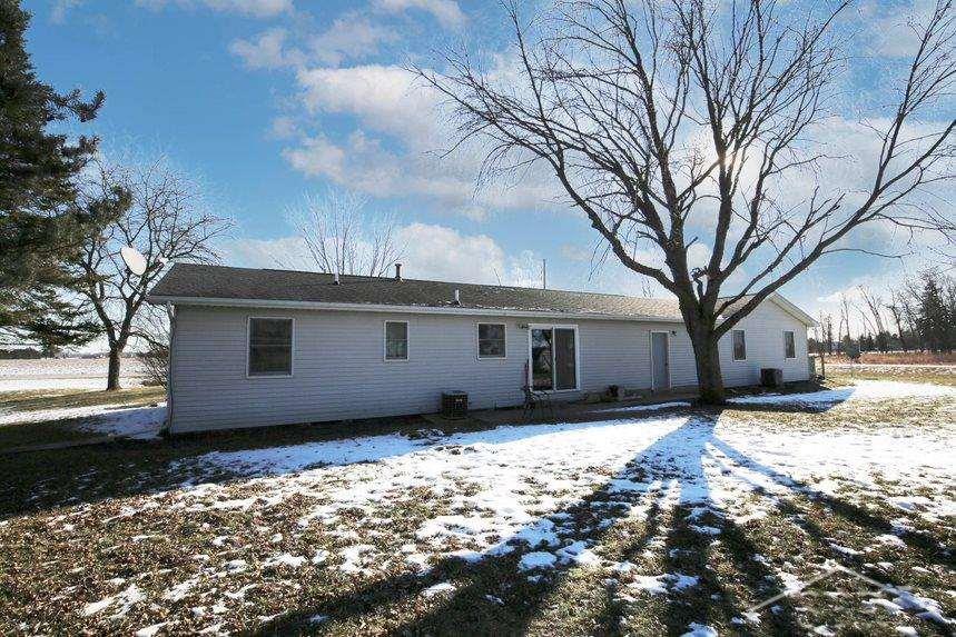 7142 South Mackinaw Road Bay City, MI 48706 - Photo 46 of 52 50064689-45.JPG