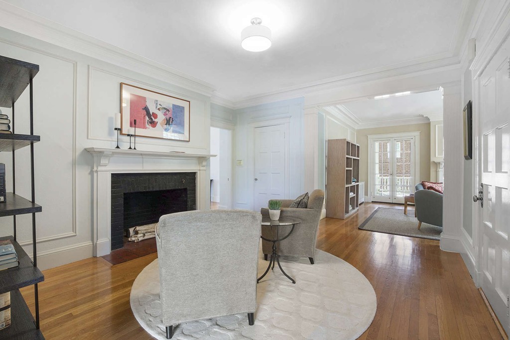 14 Rawson Road, Unit 2 Brookline, MA 02445 - Photo 3 of 23