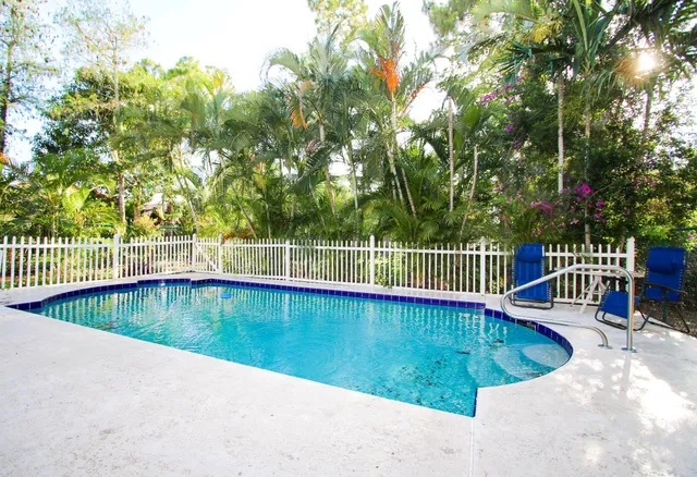 $5,000 | 661 Lake Wellington Drive, Wellington, FL 33414