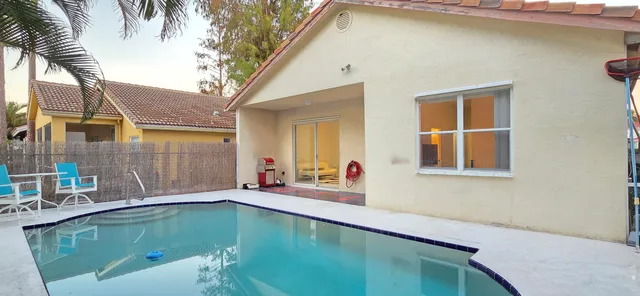 $5,000 | 661 Lake Wellington Drive, Wellington, FL 33414