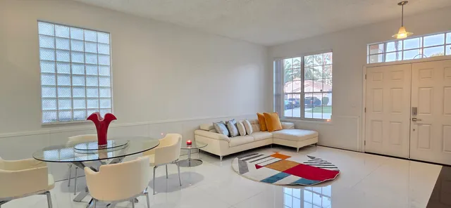 $5,000 | 661 Lake Wellington Drive, Wellington, FL 33414