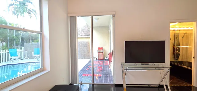 $5,000 | 661 Lake Wellington Drive, Wellington, FL 33414